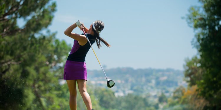 Golf-Swing-164586059_1255x837-750x375